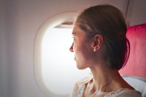 Tutte le regole essenziali per viaggiare in aereo: una guida completa