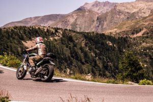 I 10 itinerari più belli per viaggiare in moto e scoprire nuovi paesaggi